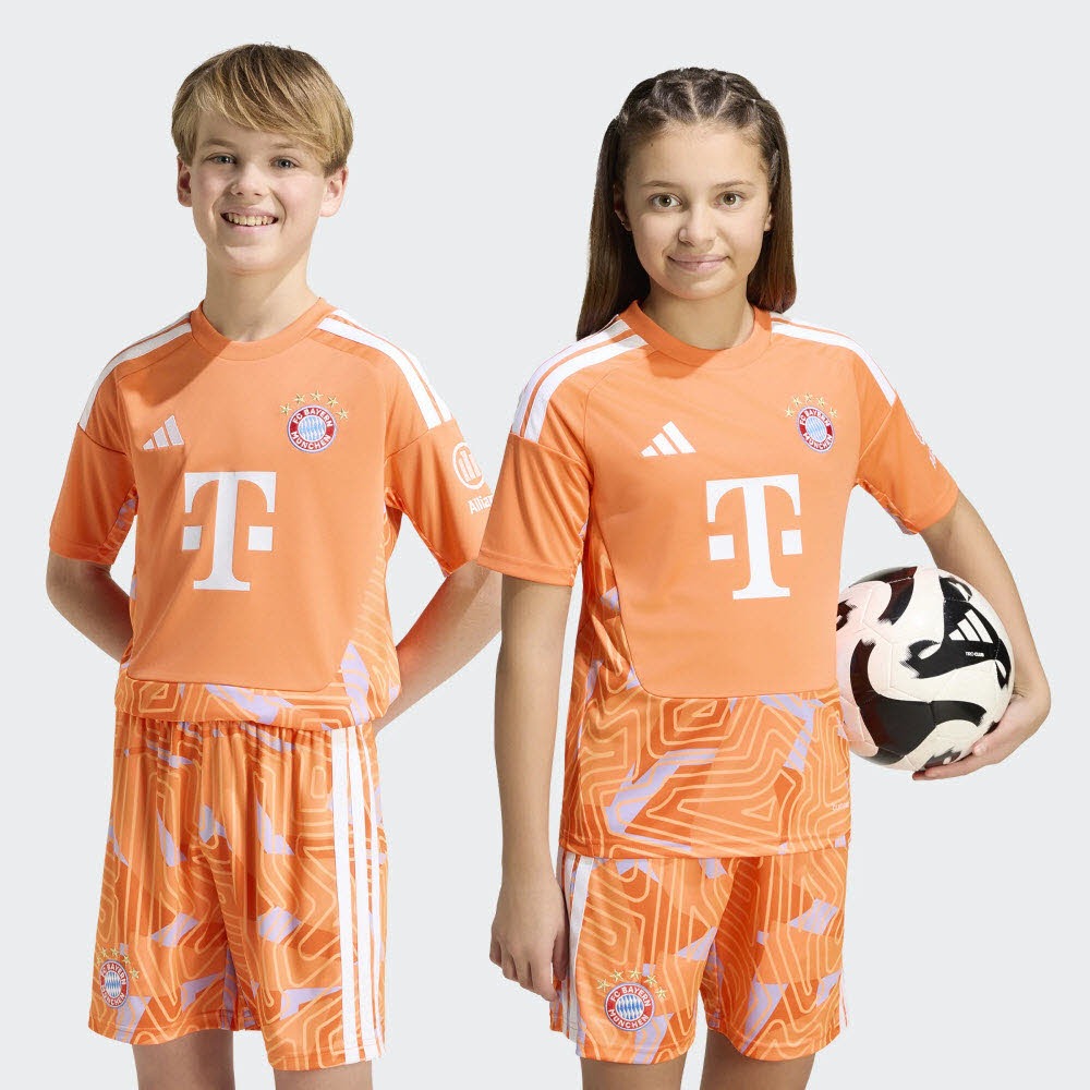 FCB GK JSY Y