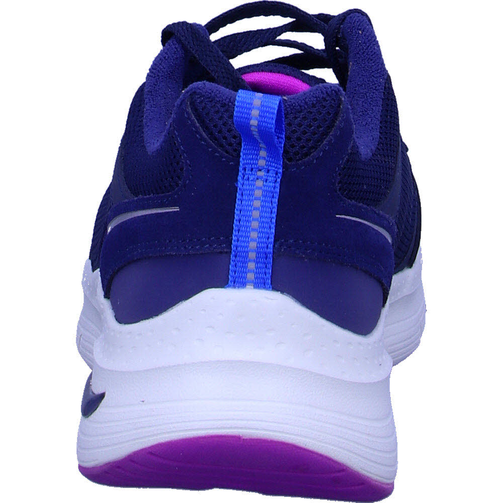 ARCH FIT - GENTLE STRIDE