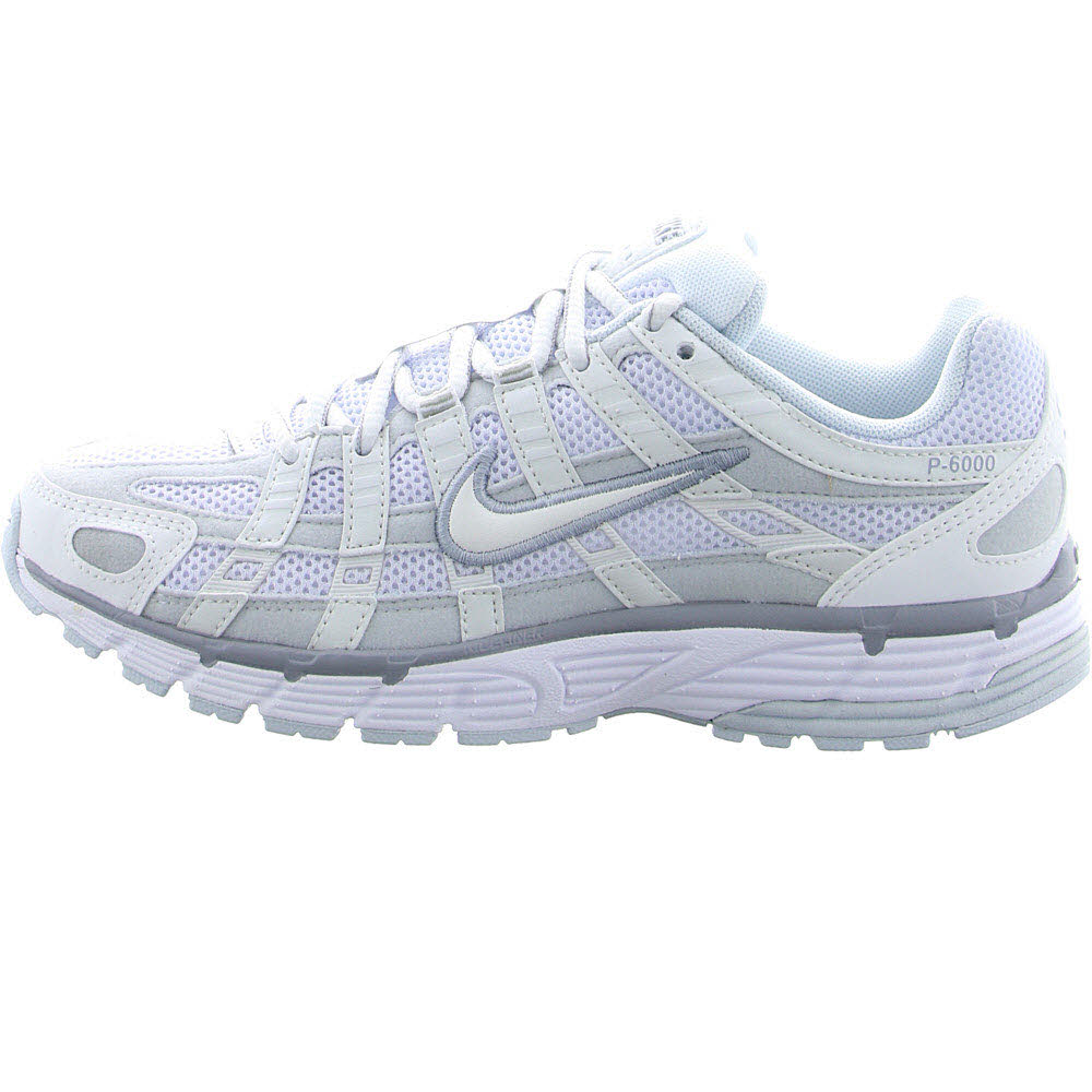 NIKE P-6000
