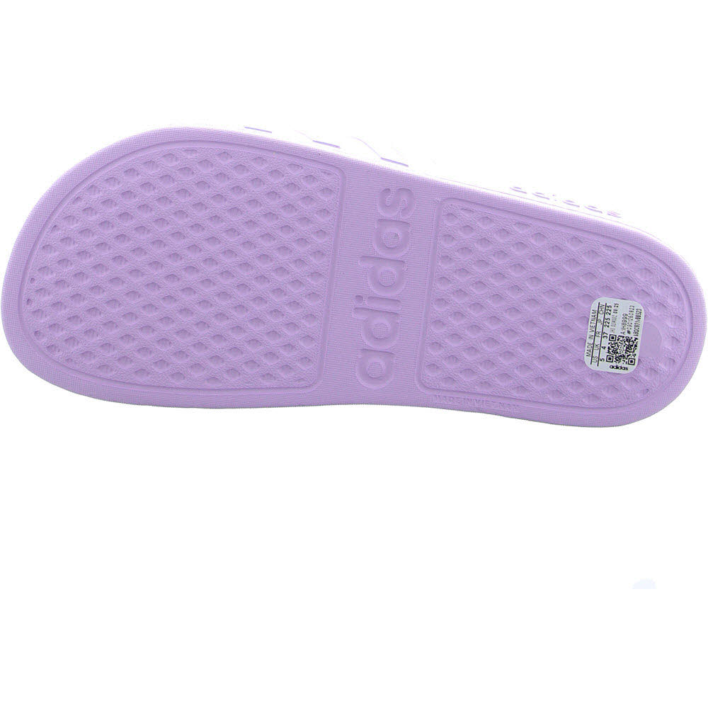 ADILETTE AQUA