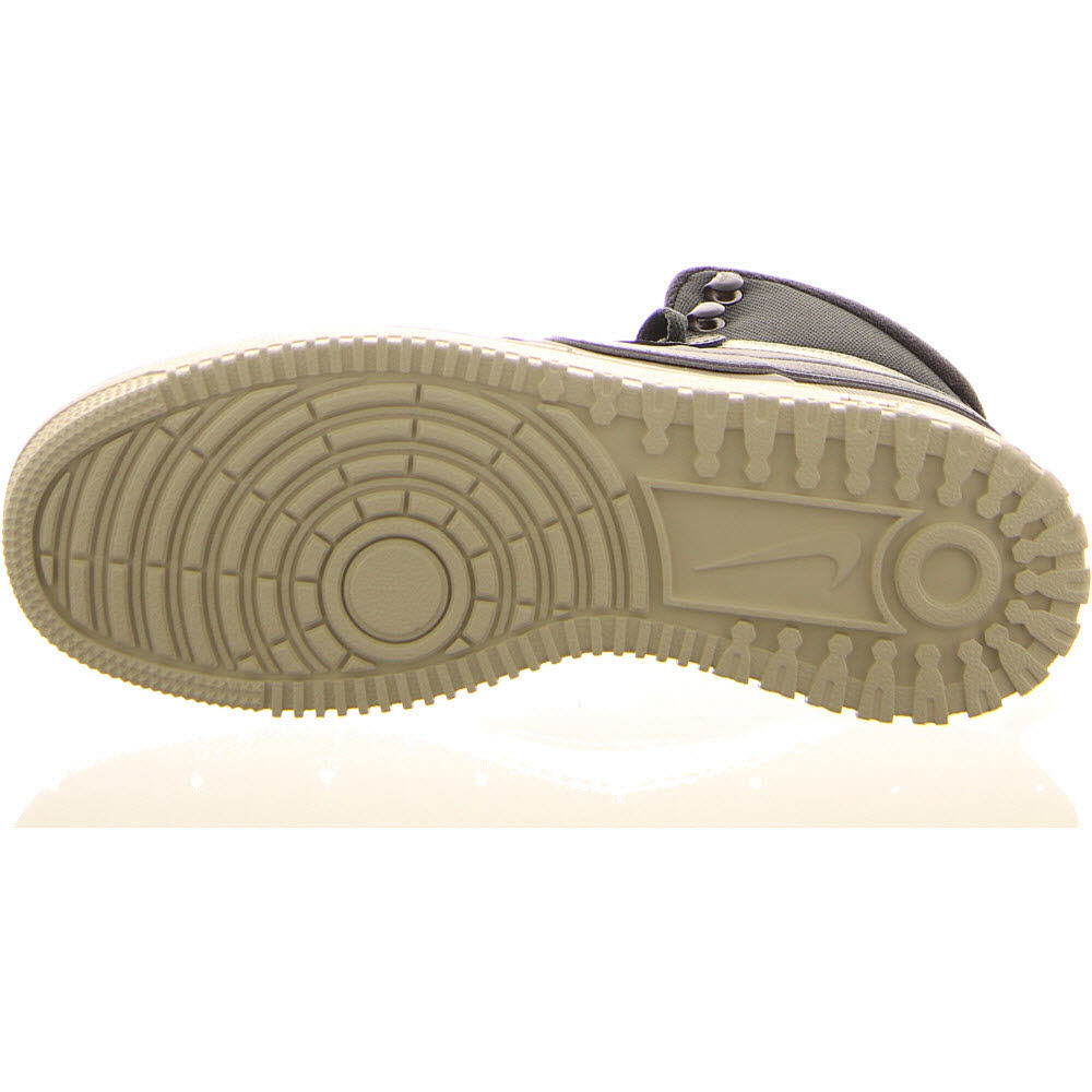 COURT VISION MID WNTR