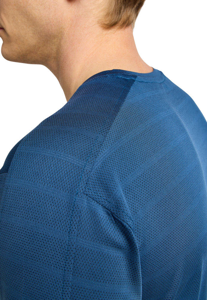 ATON Men"s functional T-shirt