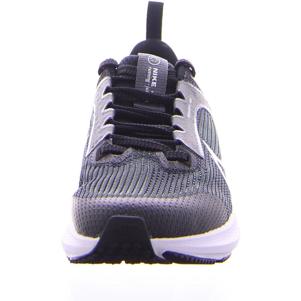 NIKE AIR ZOOM PEGASUS 40