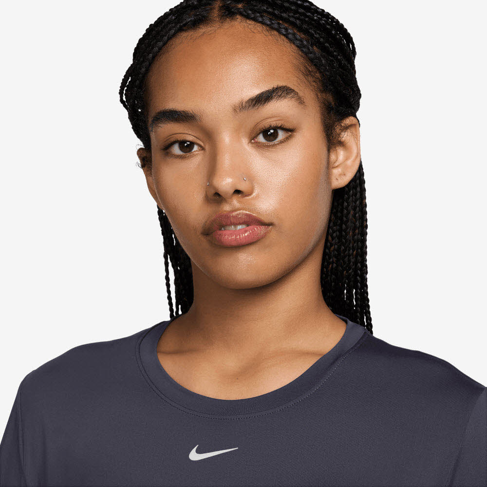 W NK ONE CLASSIC DF LS TOP