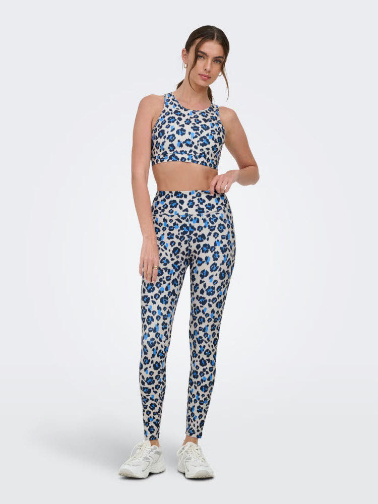 ONPRYA-2-FERN LIFE HW AOP PCK TIGHTS
