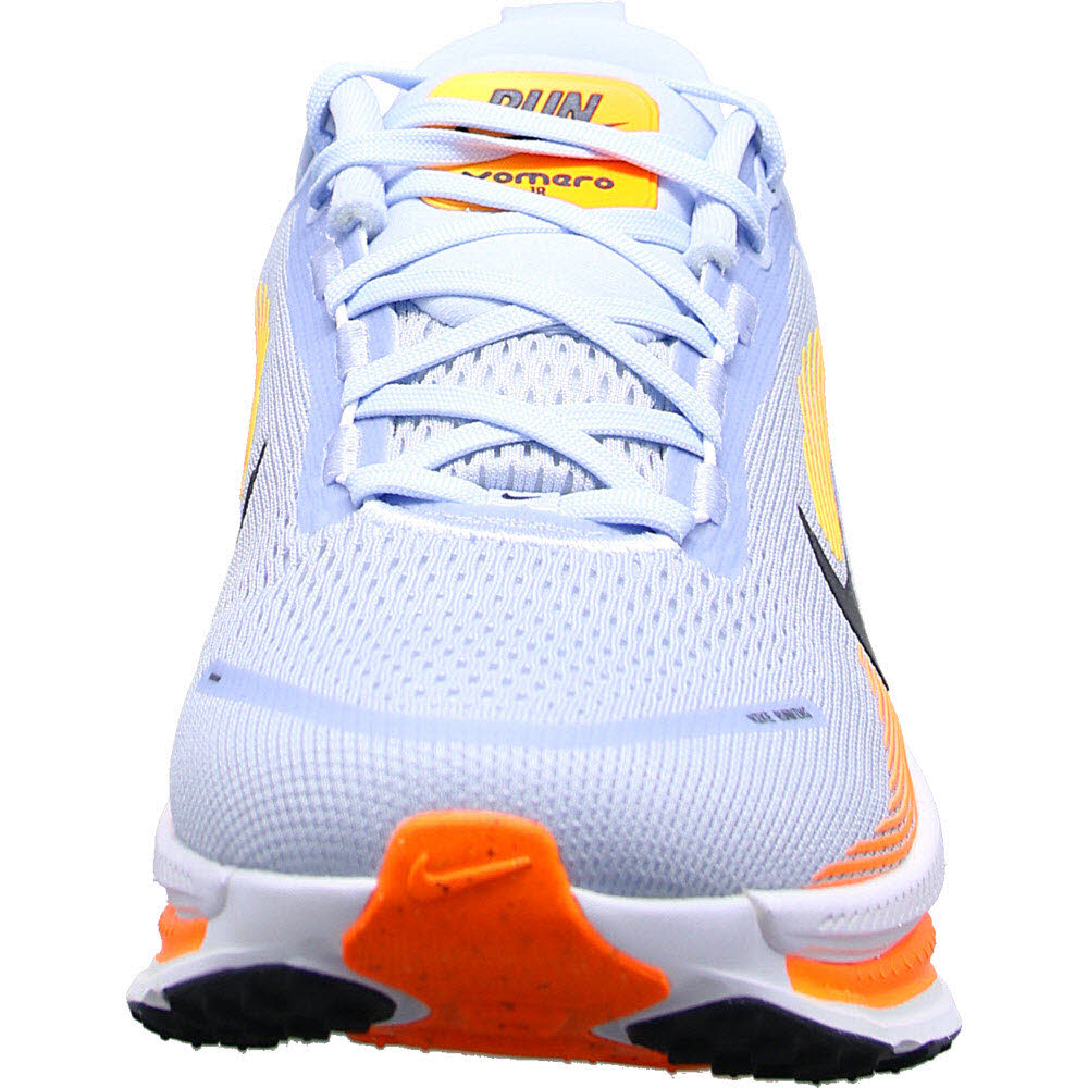 NIKE VOMERO 18