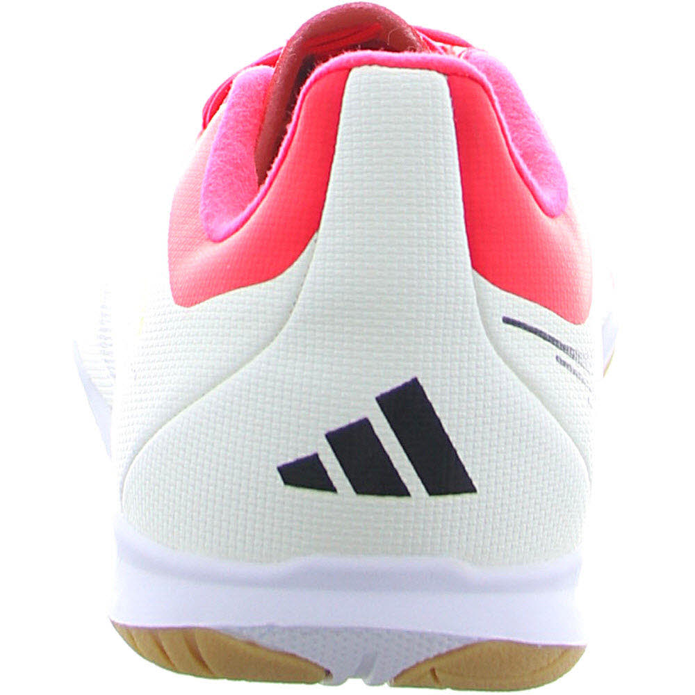 PREDATOR CLUB IN SALA J