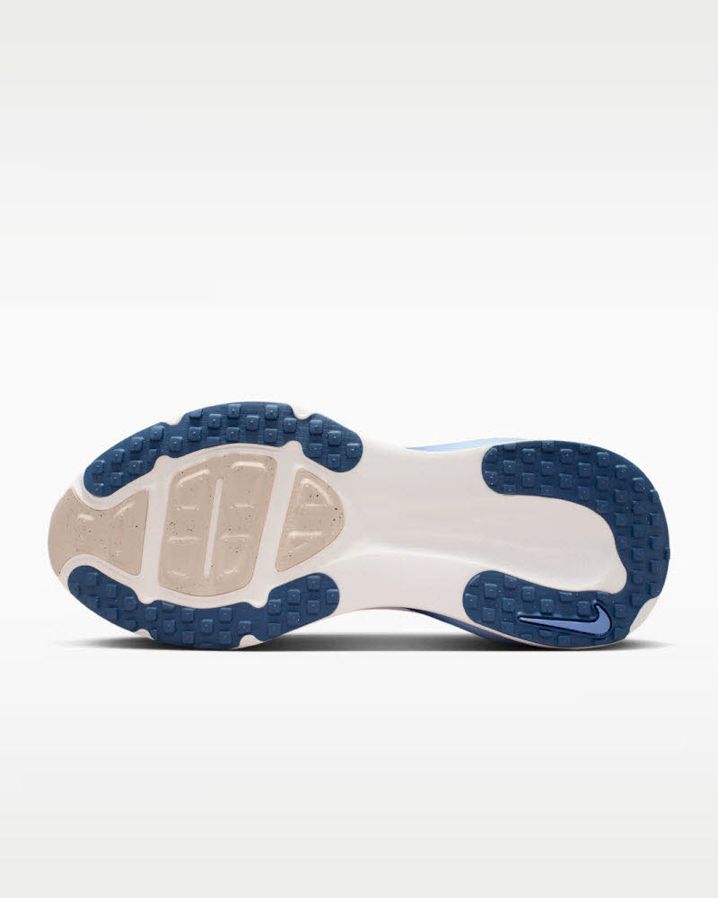 W NIKE VOMERO 18