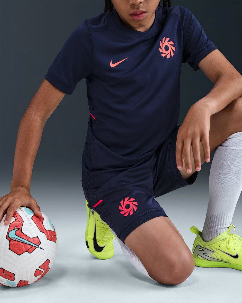 EH K NK DF ACD25 SHORT -PD