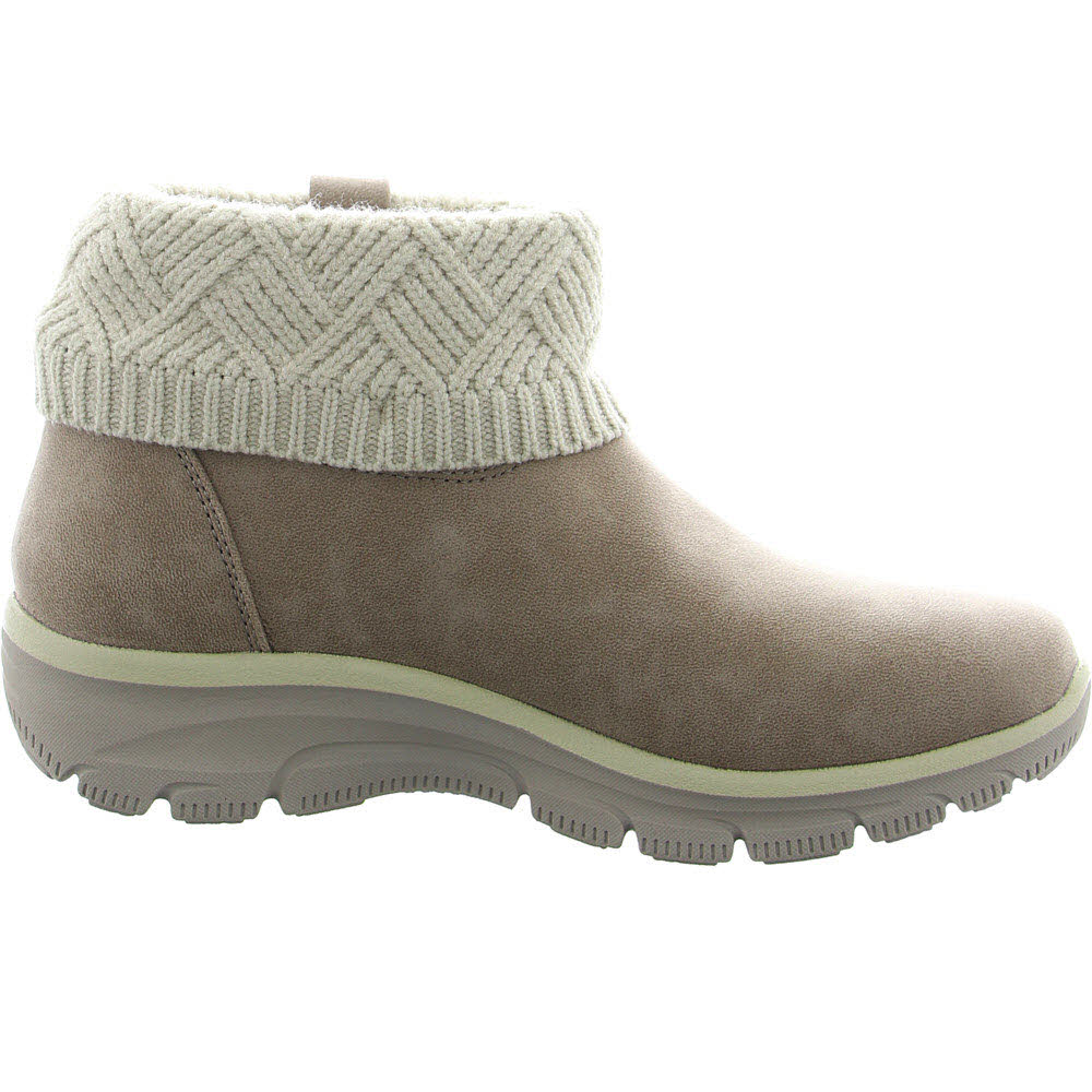 EASY GOING - COZY WEATHER 4