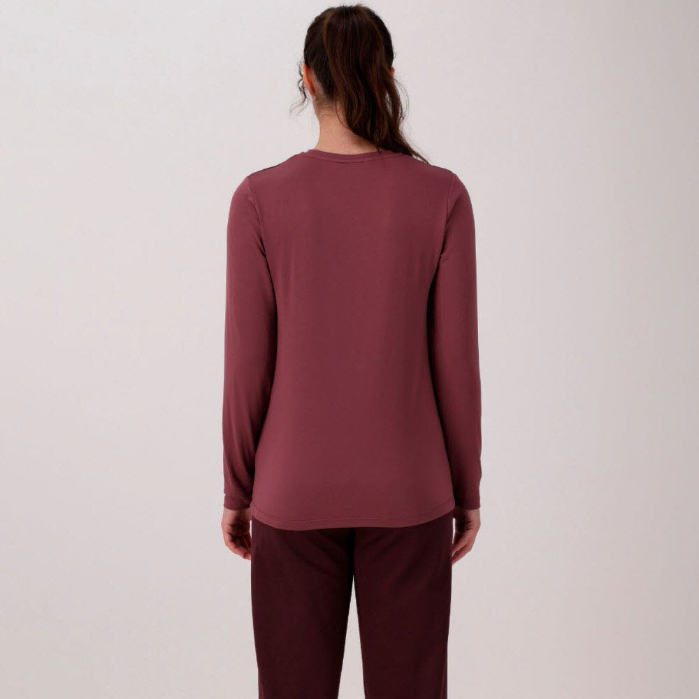 WOMAN T-SHIRT