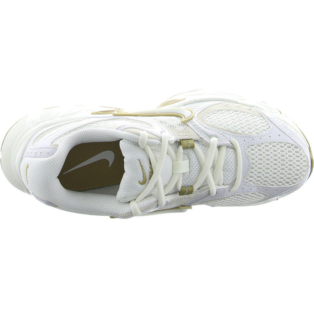 W NIKE V5 RNR