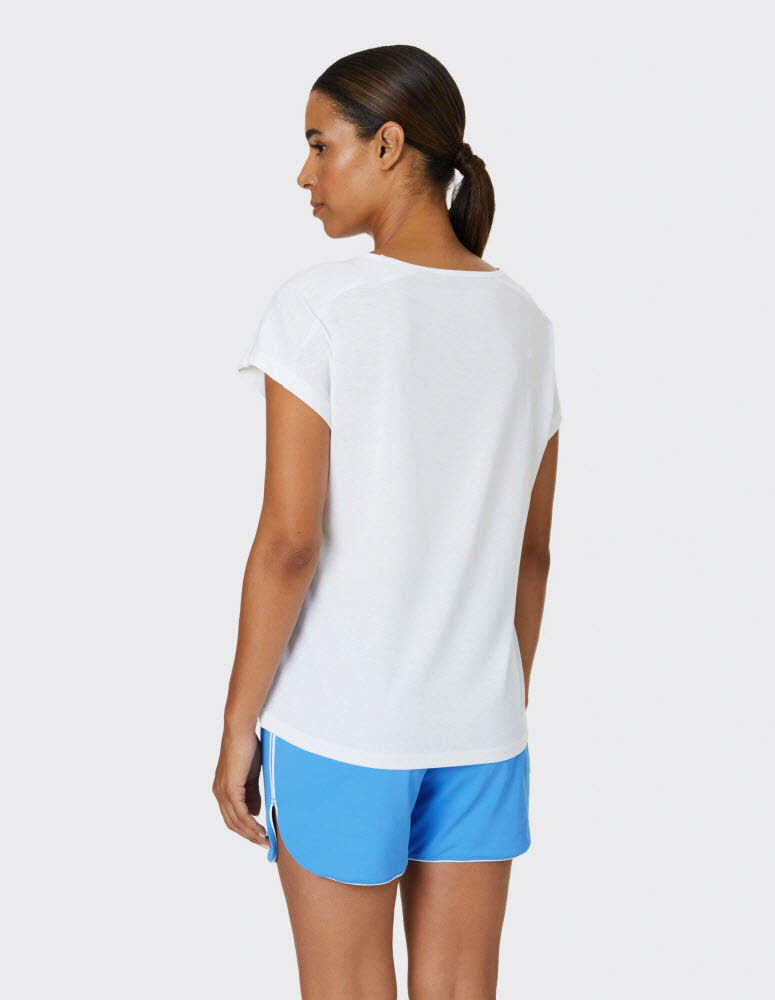 VB_Tia DCTL 03 T-Shirt