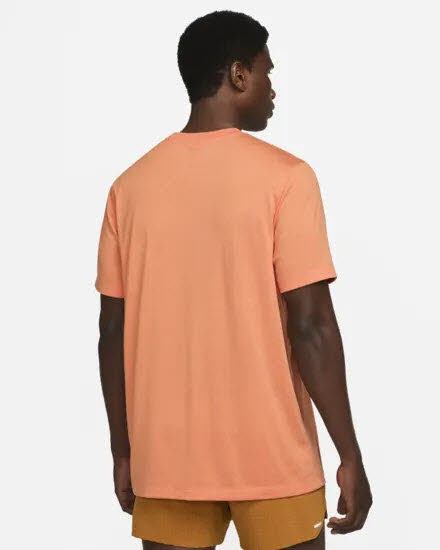 U NK DF TEE DB TRAIL