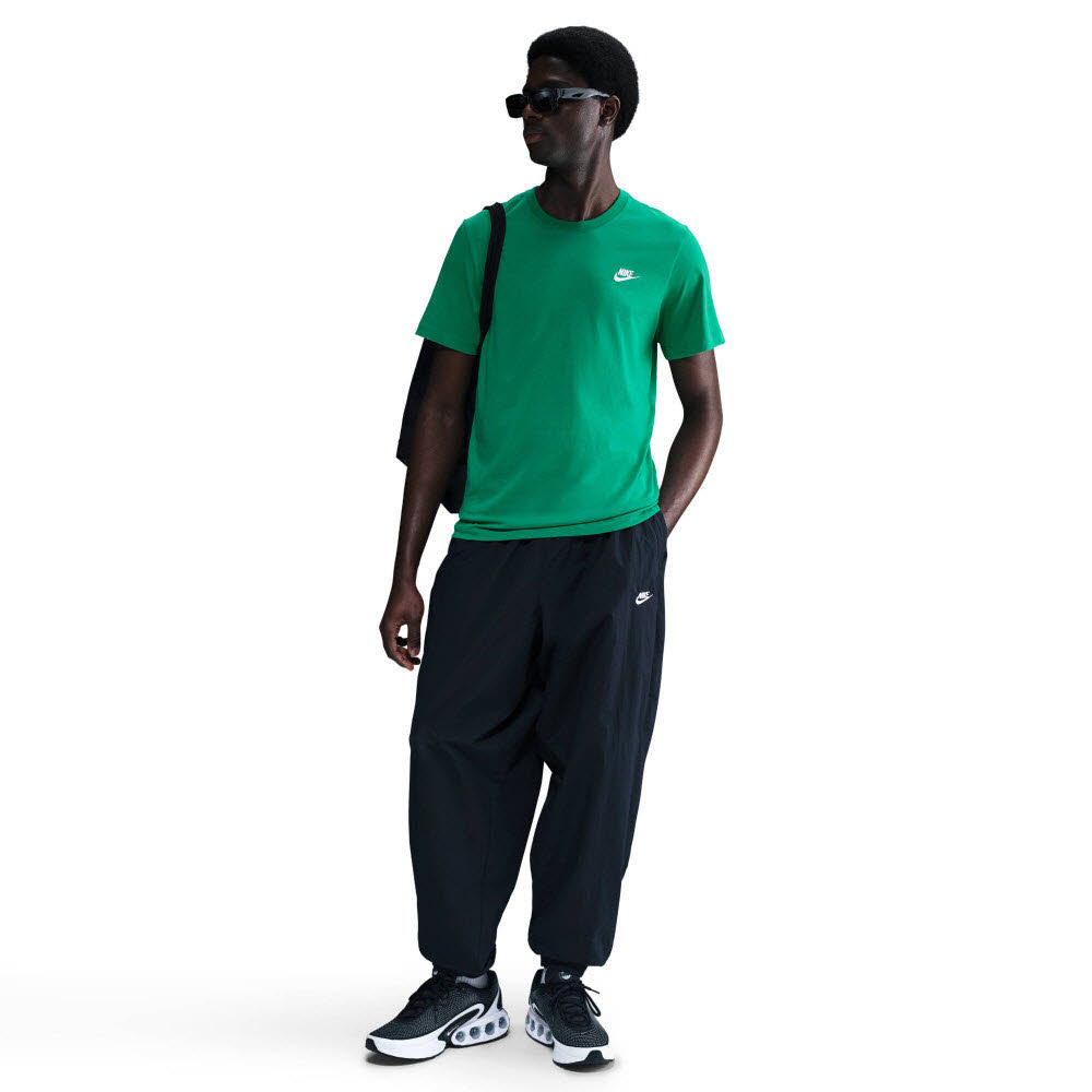 Nike Sportswear Club Men"s T-S