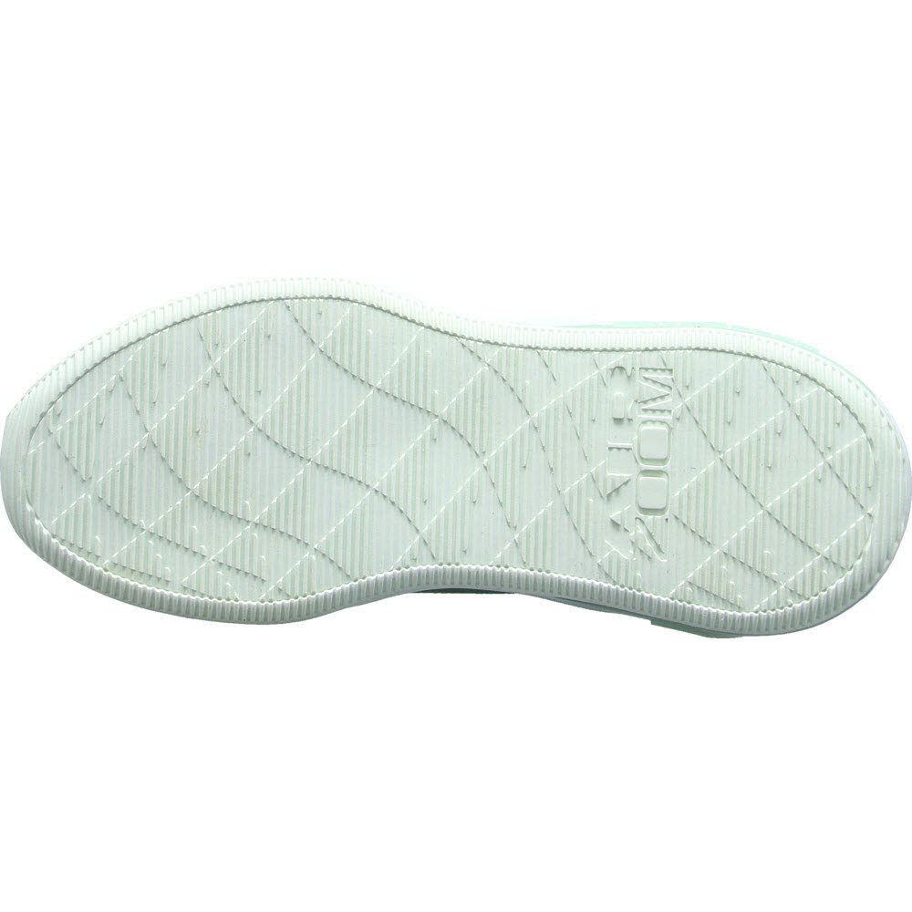 W NIKE AIR ZOOM BELLA 7