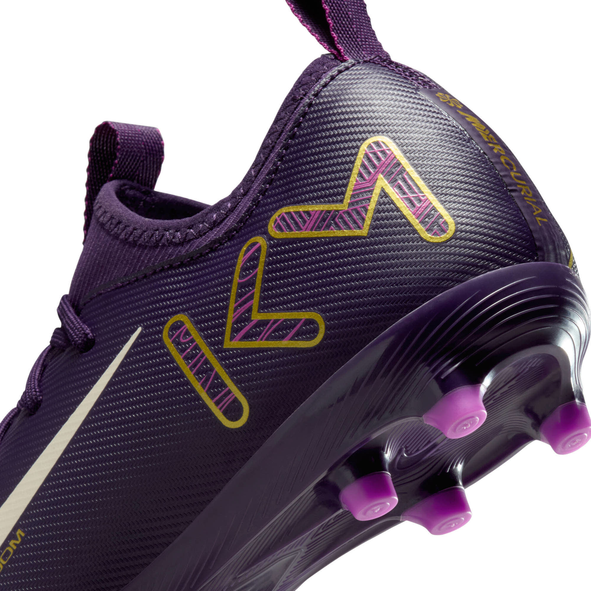 JR ZOOM VAPOR 16 ACAD KM FG/MG