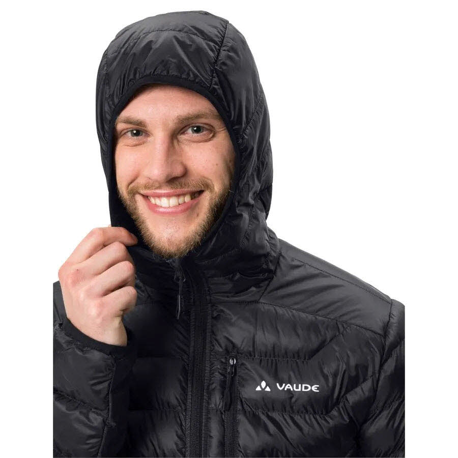 Me Batura Hooded Insulation Jacket