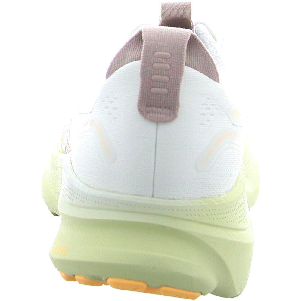 GEL-KAYANO 32