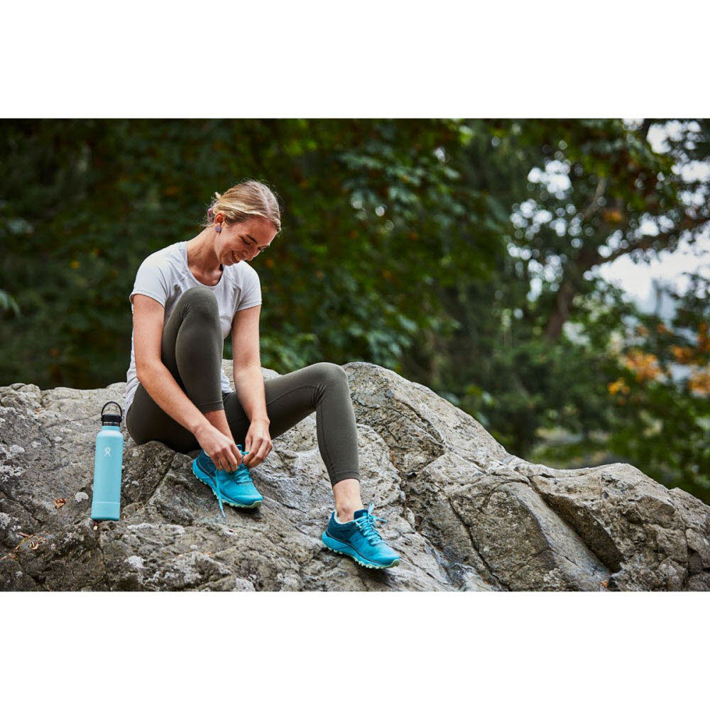 21 oz Standard mit Flex Cap (6