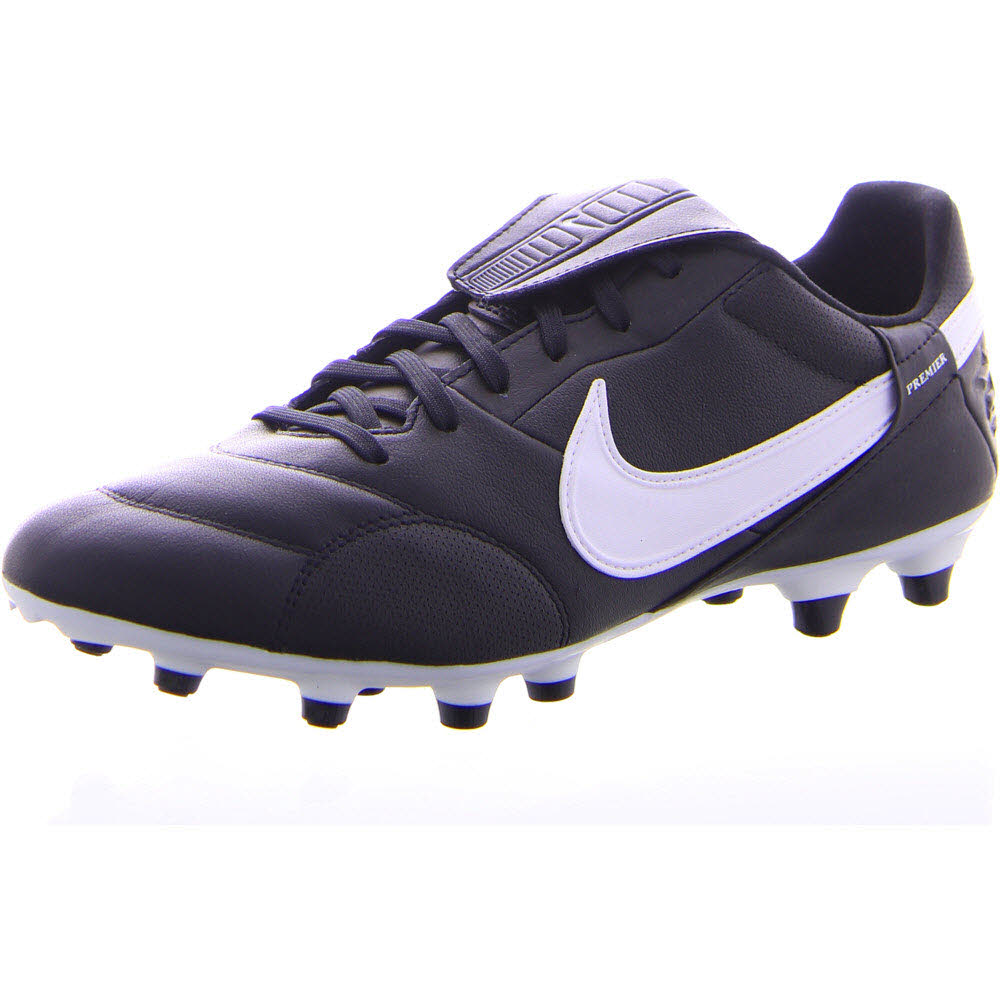 THE NIKE PREMIER III FG