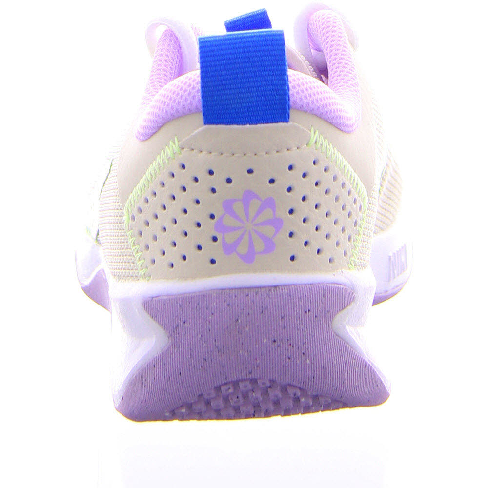 NIKE OMNI MULTI-COURT (GS)