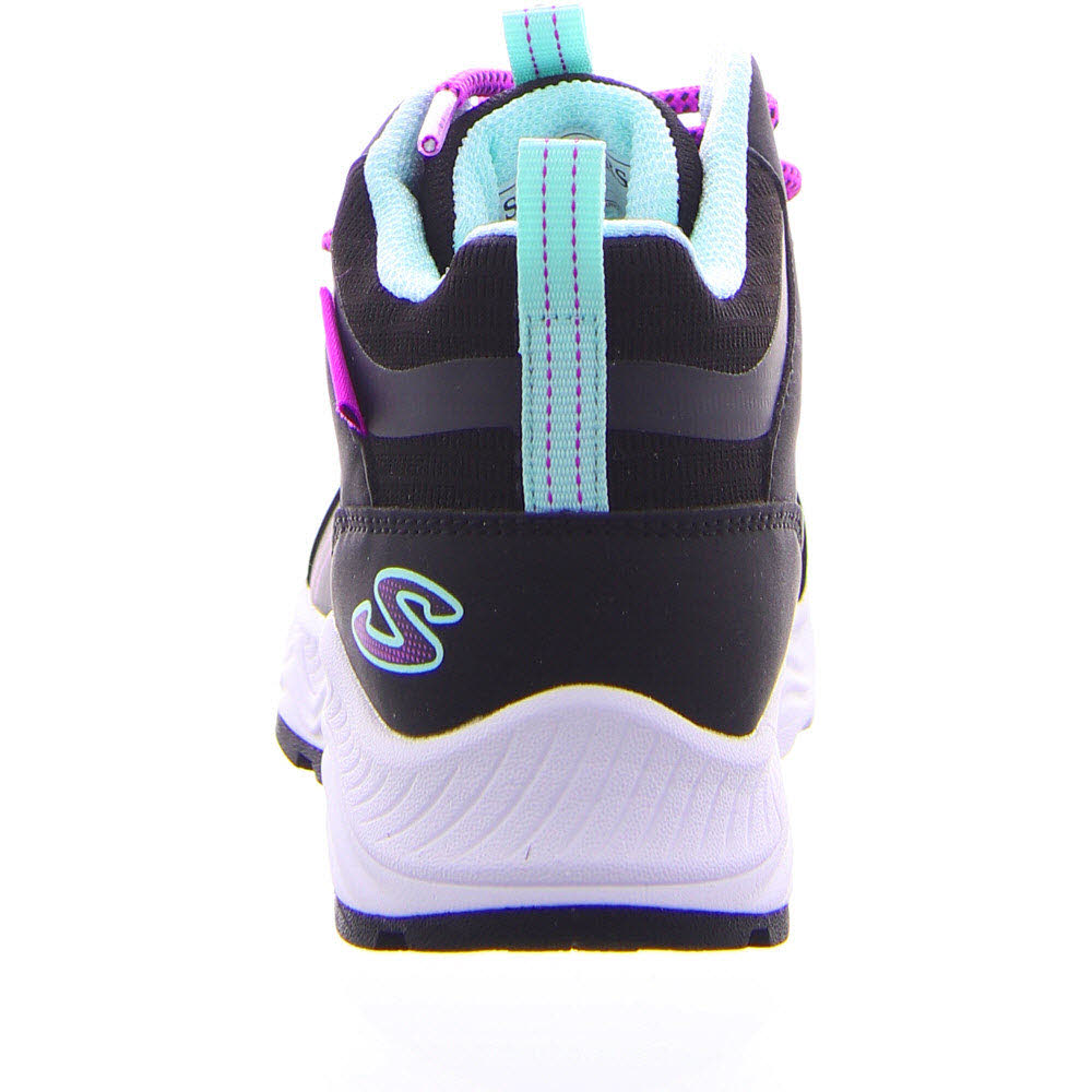 ADVENTURE BLITZ - FUN PURSUIT