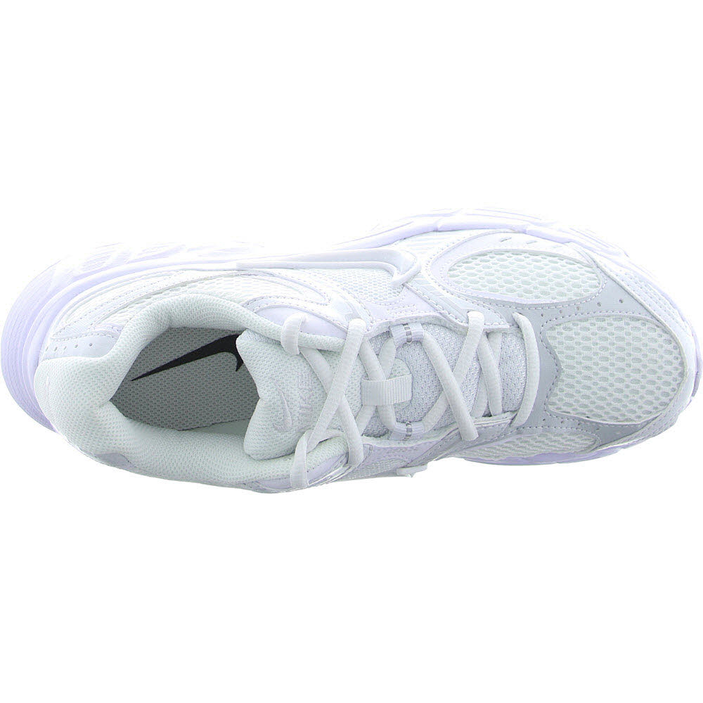 W NIKE V5 RNR