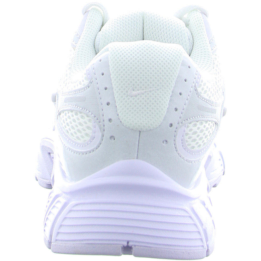 W NIKE V5 RNR