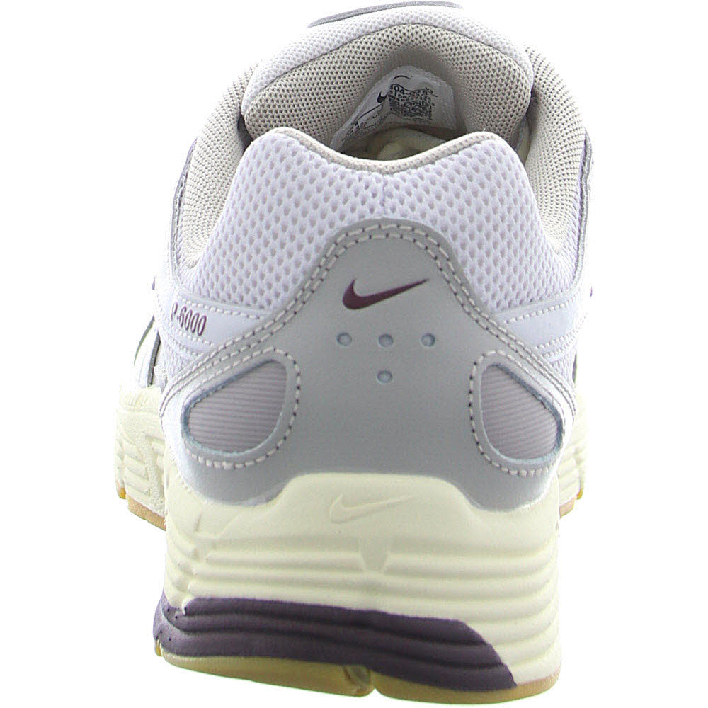 NIKE P-6000