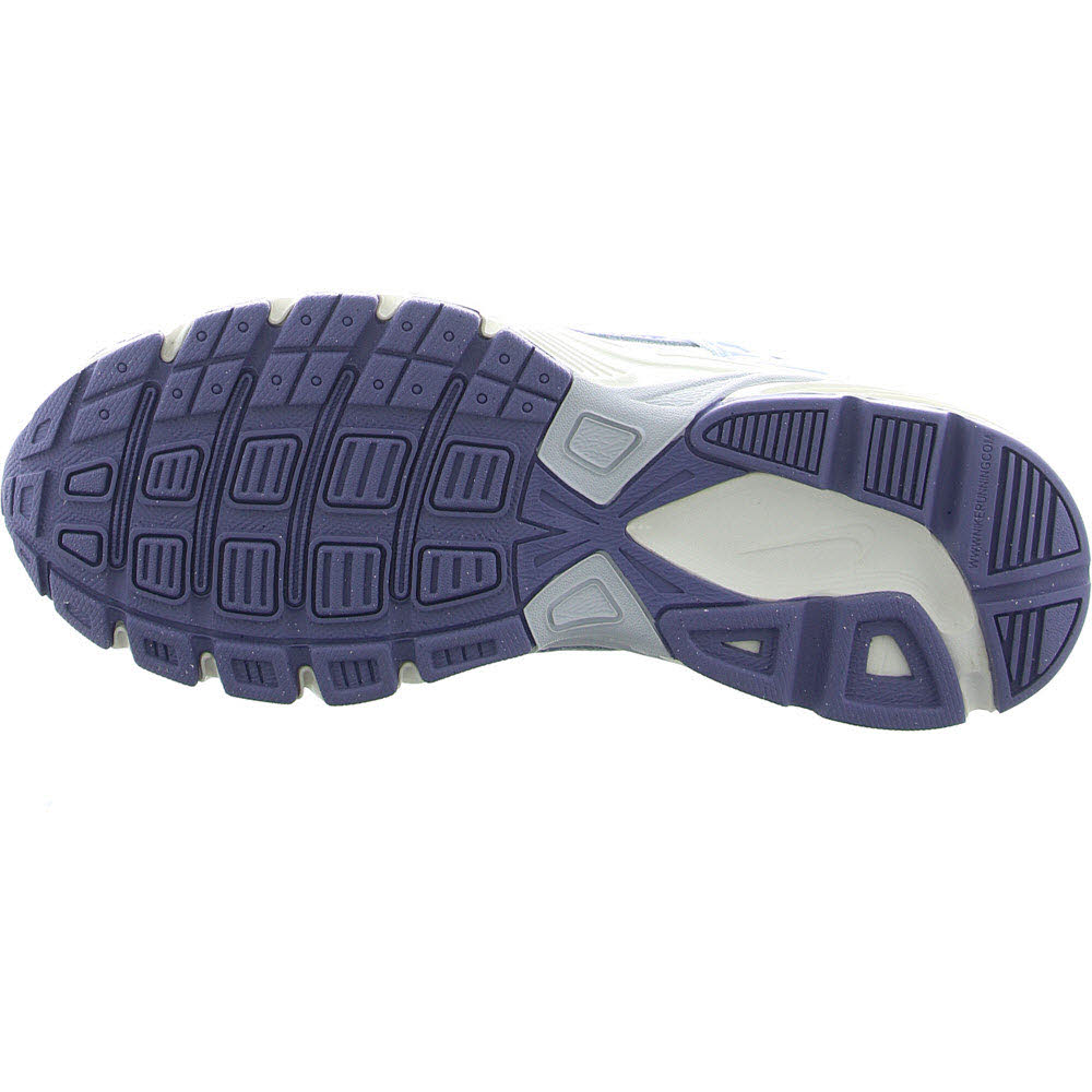 WMNS NIKE INITIATOR