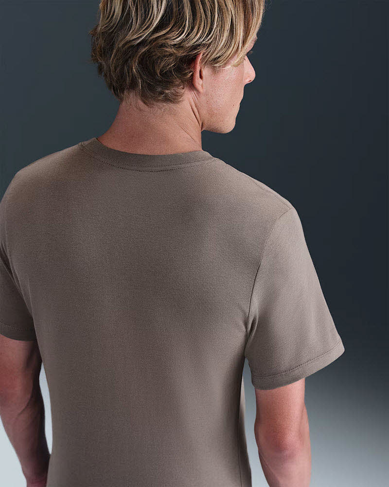 U NSW TEE OC MED GFX SEGB