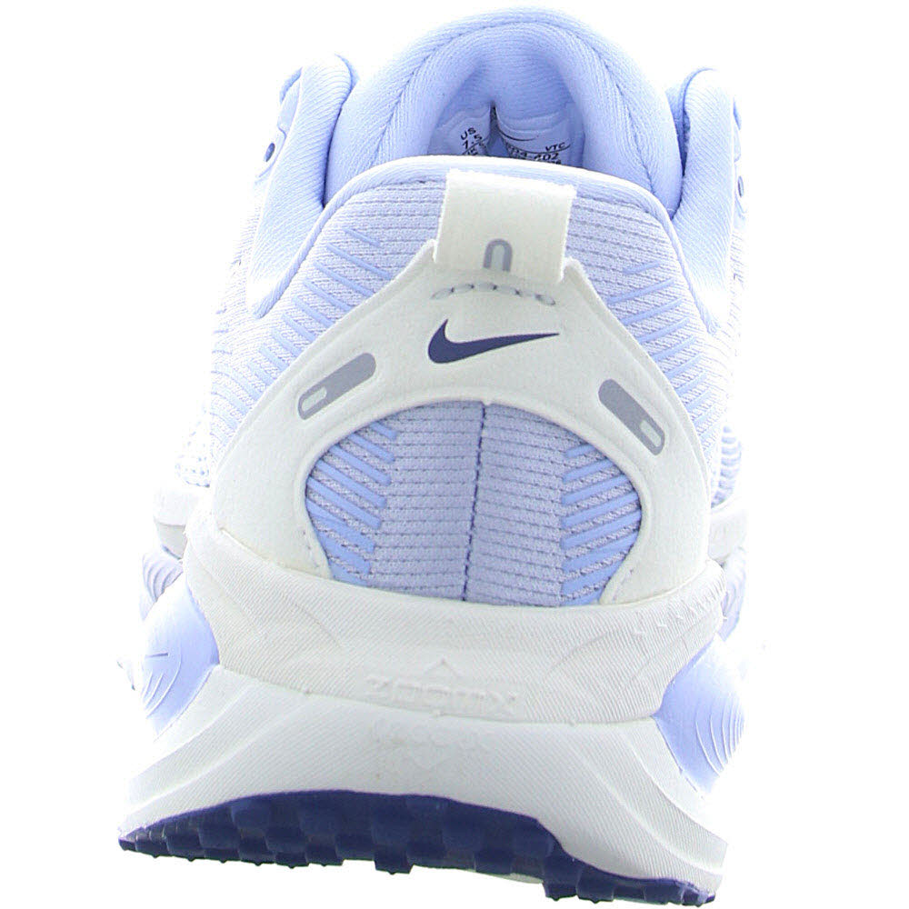 W NIKE VOMERO 18