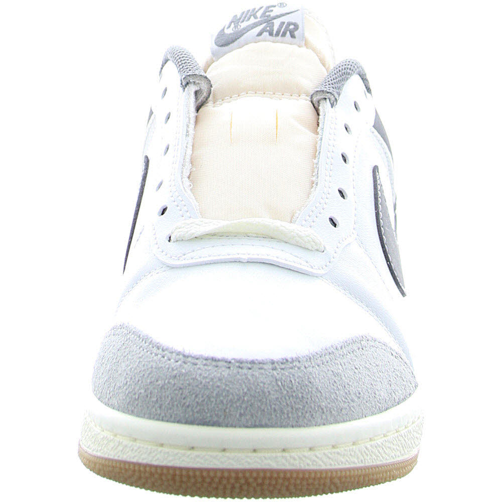 AIR JORDAN SKYLINE LOW LE