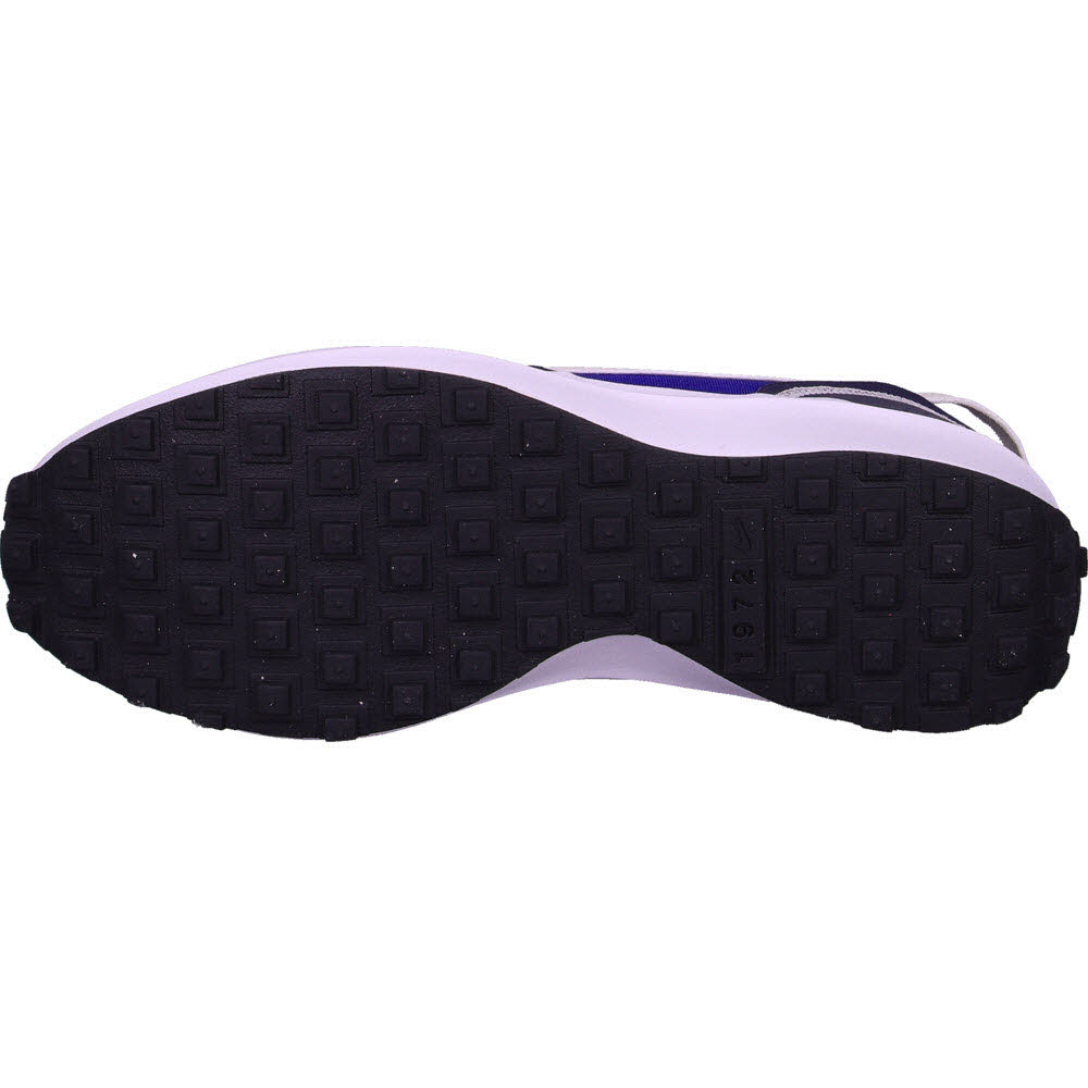 NIKE WAFFLE DEBUT SE