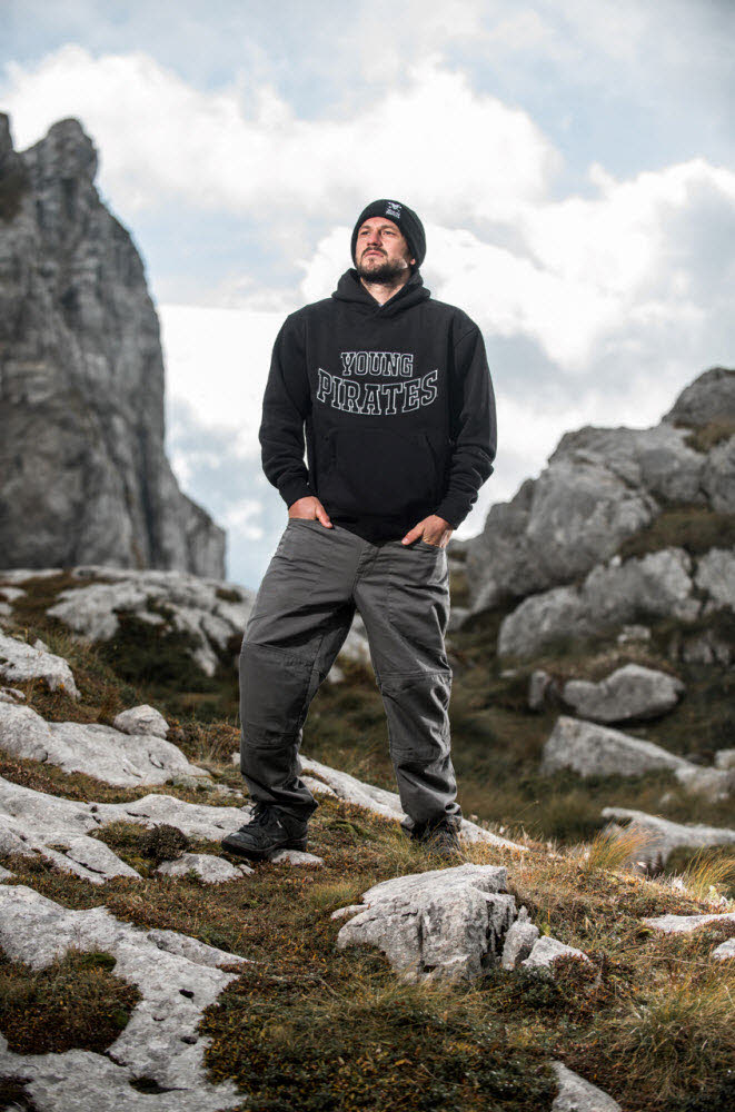 YP Sweatshirt Hood College P