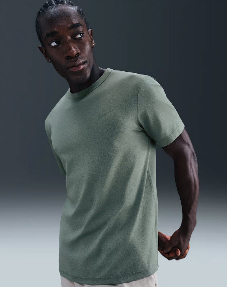 Nike Hyverse Men"s Dri-FIT UV