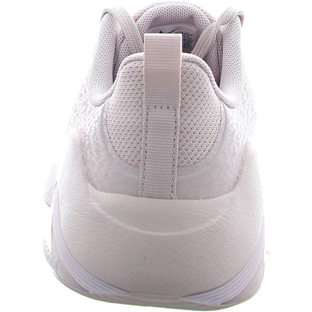 W NIKE AIR ZOOM BELLA 7