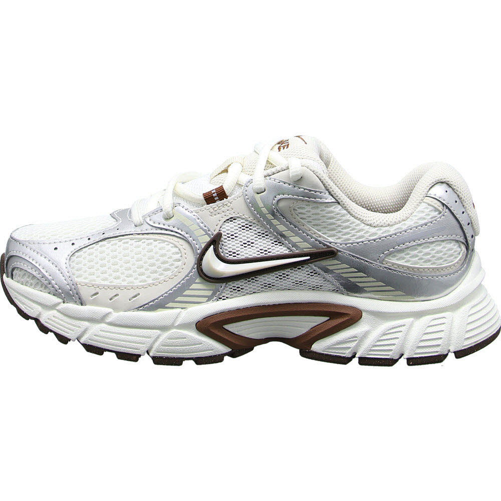 W NIKE V5 RNR