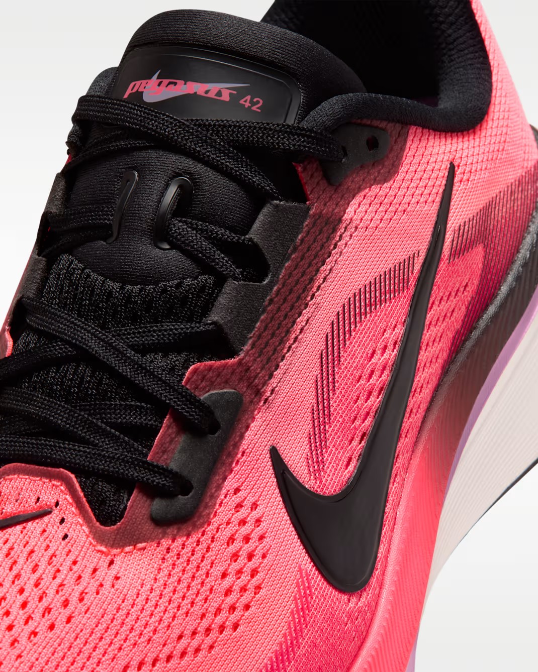 Nike Pegasus 42 rechts