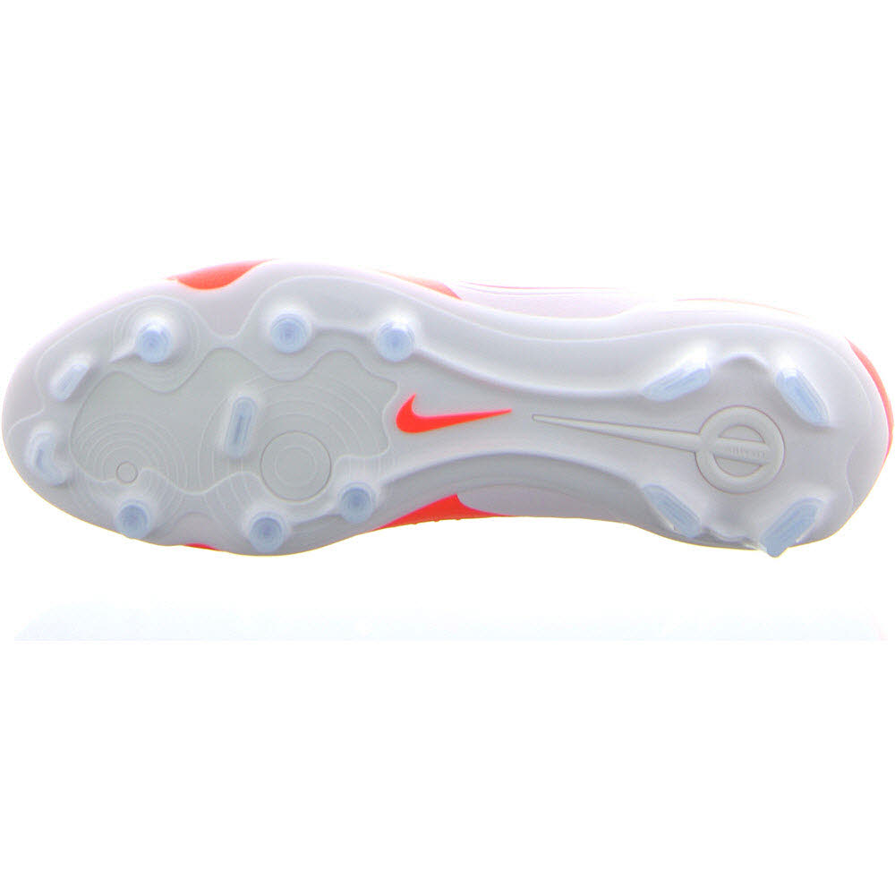 TIEMPO LEGEND 10 PRO FG
