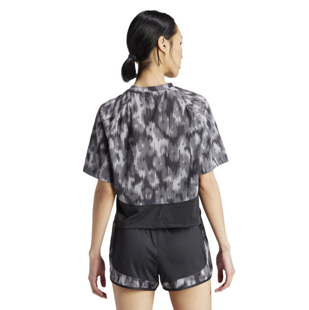 AOP FLOWER TEE