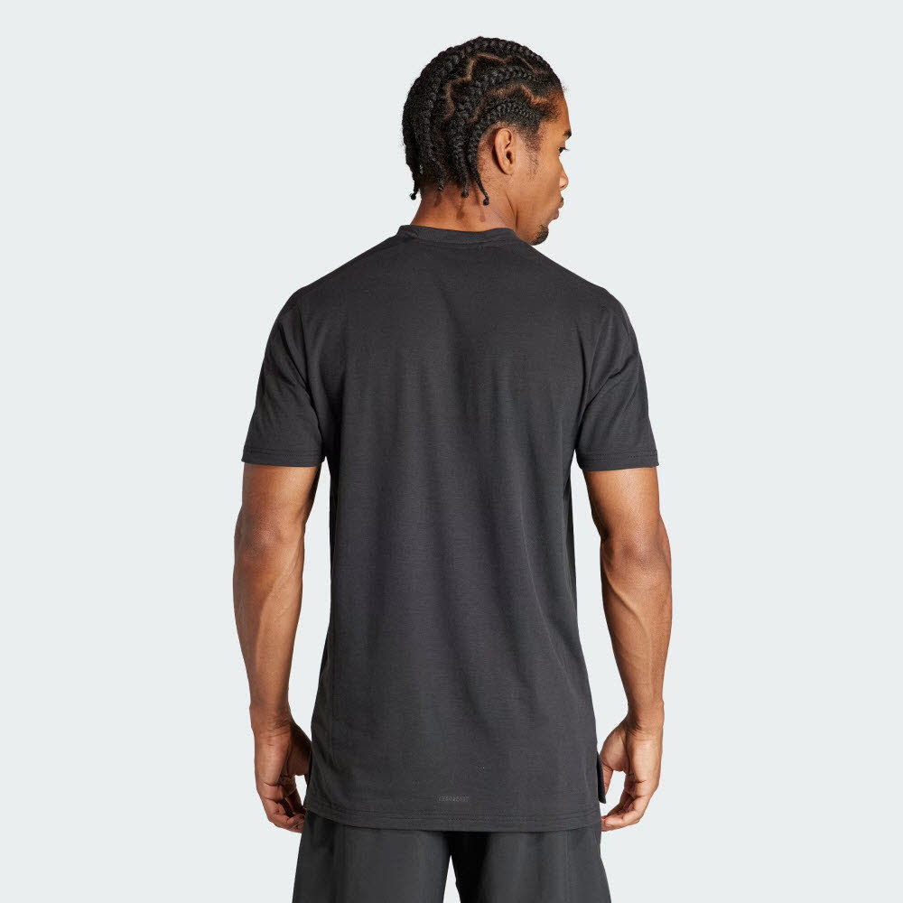 D4T TEE