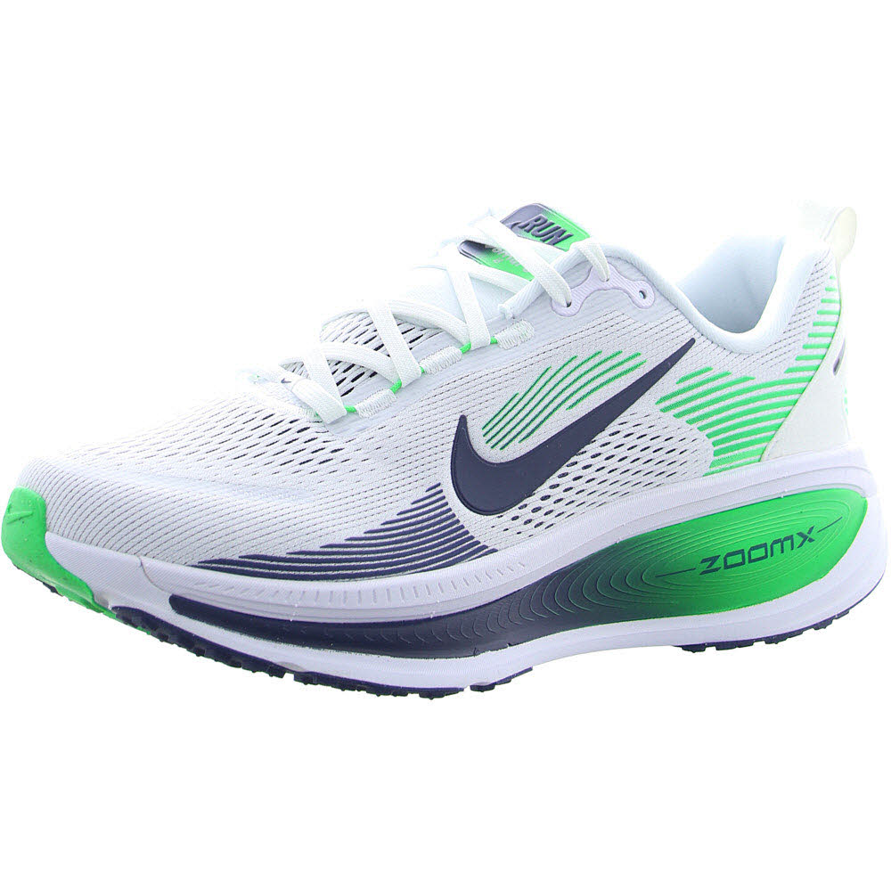 NIKE VOMERO 18