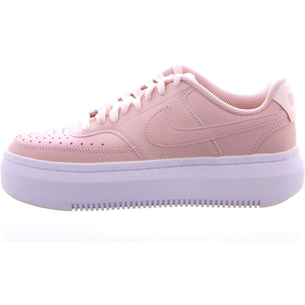 W NIKE COURT VISION ALTA LTR