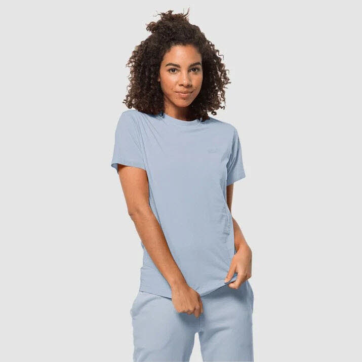 ESSENTIAL T W