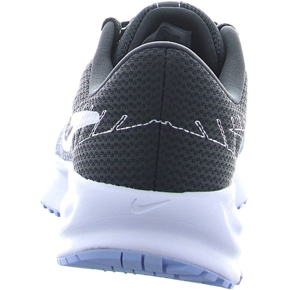 W NIKE RUN DEFY