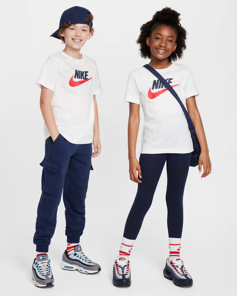 K NSW TEE FUTURA HBR