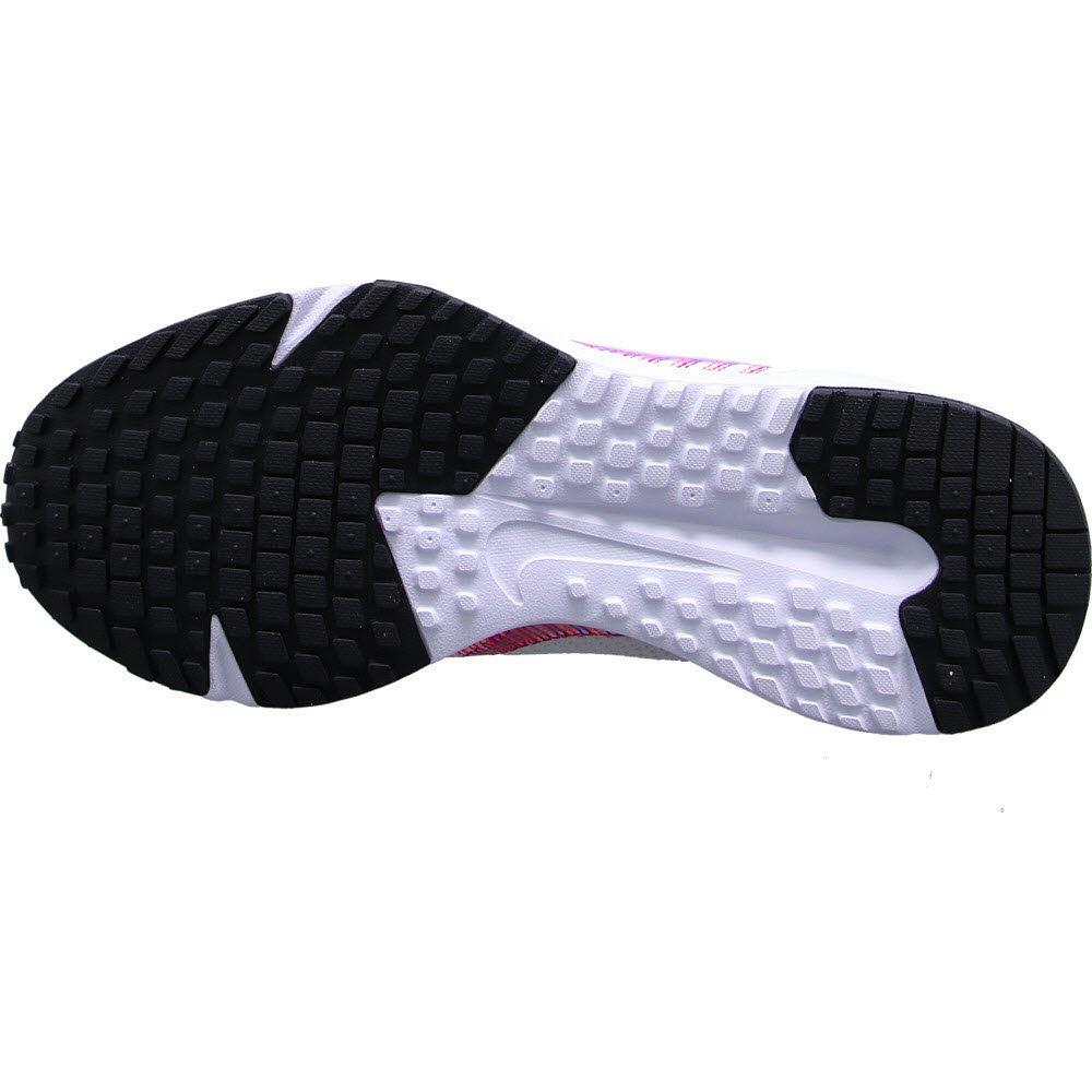 W NIKE RUN DEFY