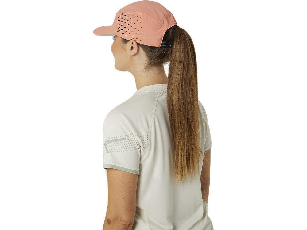 ULTRA LIGHTWEIGHT  RUNNING CAP